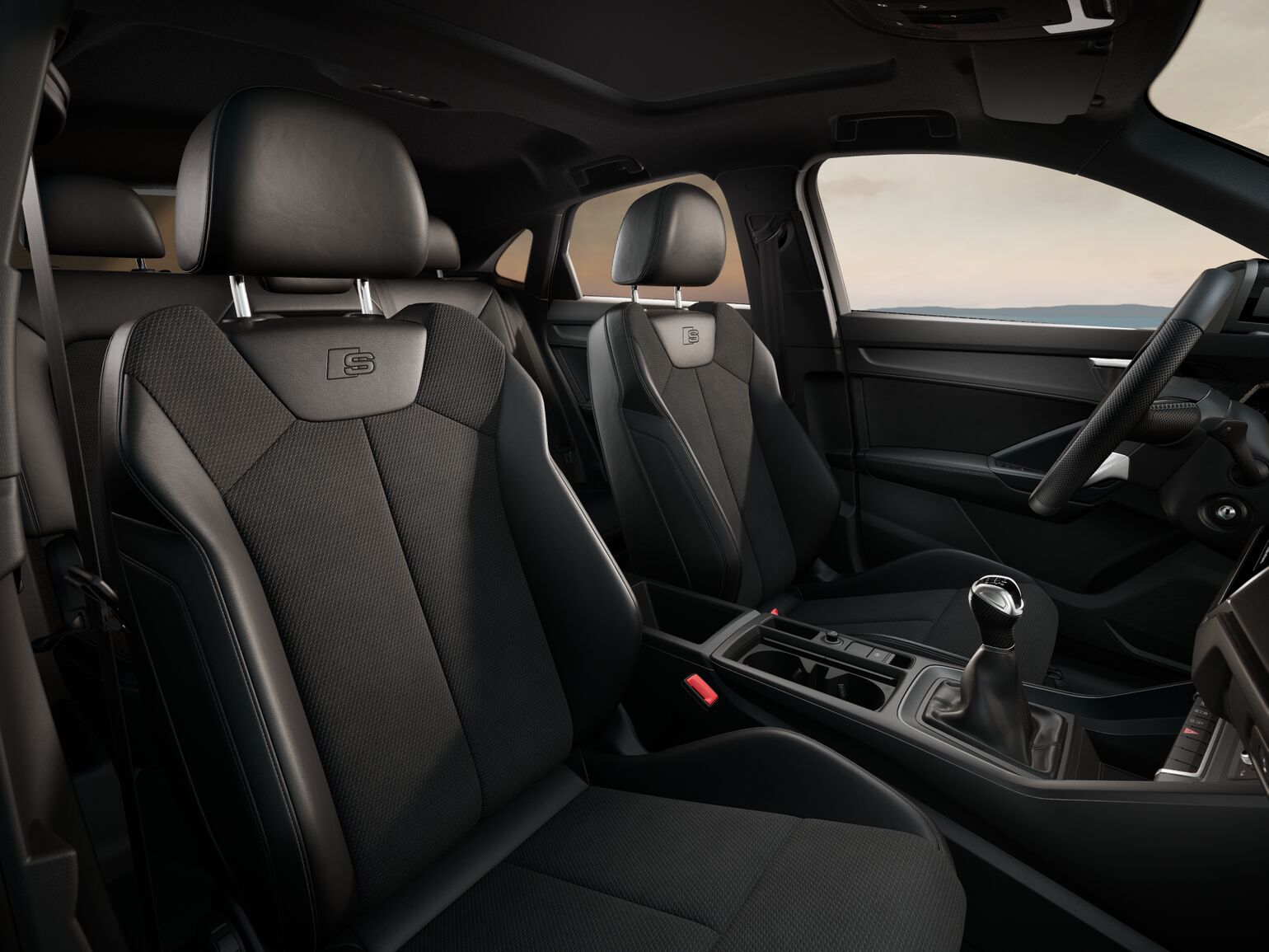 Audi Q3 Sportback 45 TFSI quattro S tronic S line – Bild 9