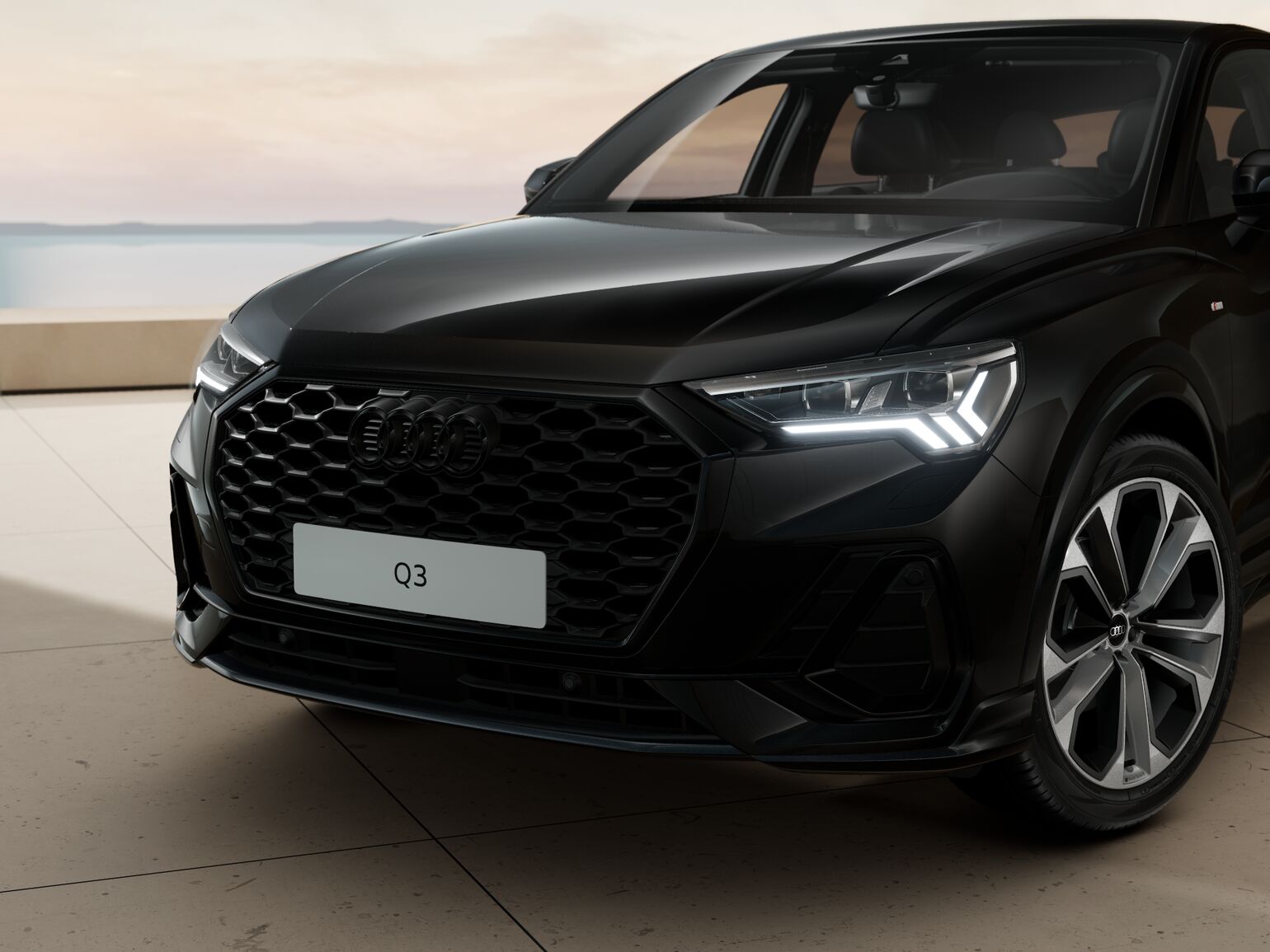 Audi Q3 Sportback 45 TFSI quattro S tronic S line – Bild 6